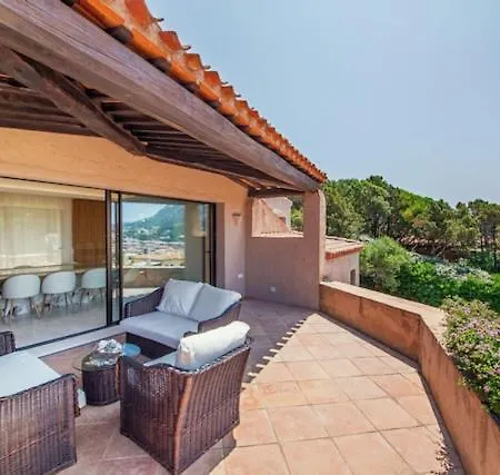 Centro - Hermes Villa *