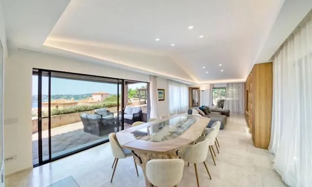 Centro - Hermes Villa *